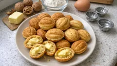 Vánoční ořechy plněné krémem: křehké skořápky, které se rozplývají