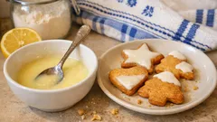 Citronová poleva na cukroví: lesklá glazura ze 2 surovin hotová za pár minut