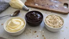 3 krémy na vánoční cukroví: máslový, pařížský a ořechový, které se vždy povedou