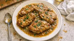 Moravský vepřový plátek na pivu – šťavnaté maso s česnekem a hořčicí