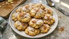 Rychlé jablečné koláčky bez kynutí: křehké, voňavé a hotové za chvíli